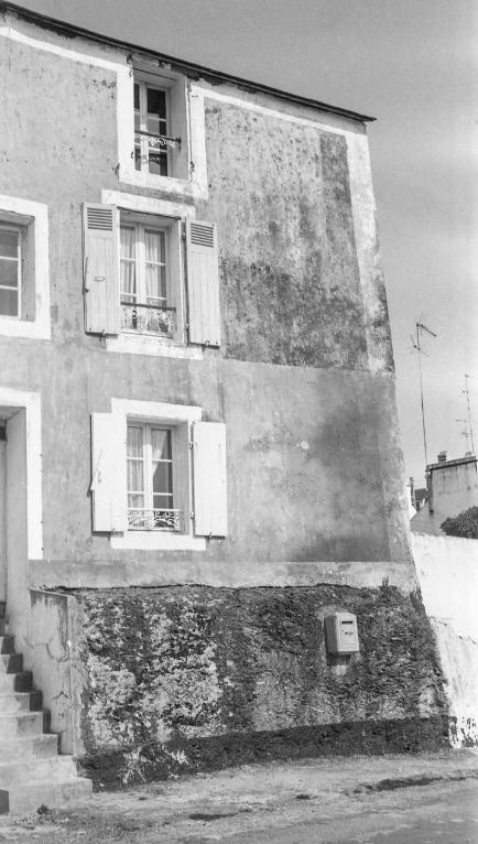 Les maisons et les fermes de la commune de Sauzon