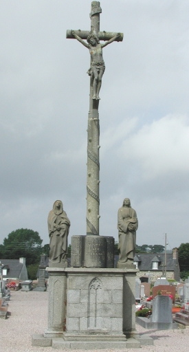 Calvaire, rue de Kergus (Plestin-les-Grèves)