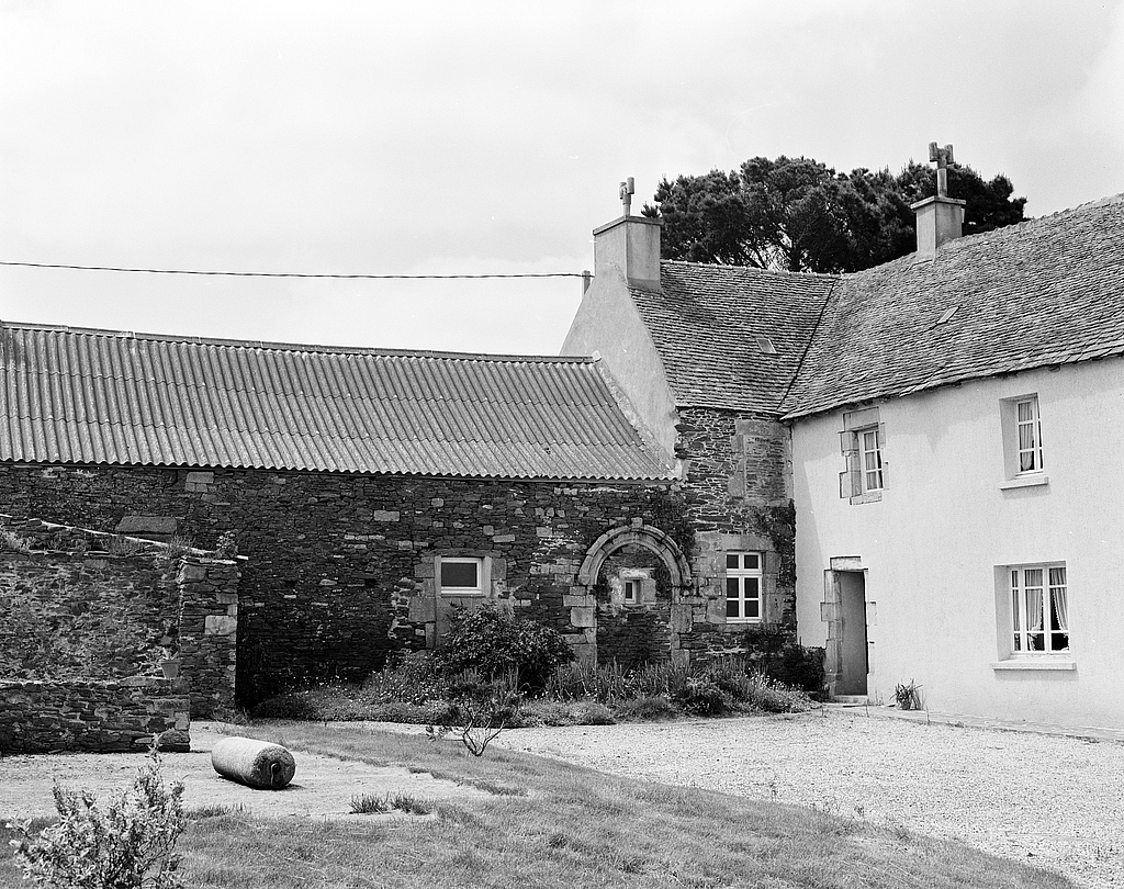 Manoir, Mézellou (Plouénan)