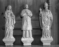 Statue (3, statuette) : saint Jean, saint Jean marie Vianney, saint Grégoire, église paroissiale Saint-Tugdual (Grand-Champ)