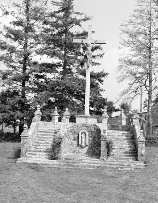 Calvaire, chez Gratien (Caden)