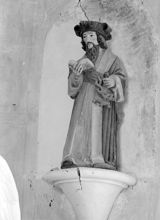 Statues (2, d'applique, en pendant, petite nature) : saint Nicodème, saint non identifié, chapelle Notre-Dame-de-Délivrance (Neulliac)