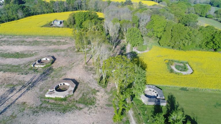 Batterie d'artillerie antiaérienne lourde Rossitten (Lo 302), Le Cosquéric (Ploemeur)