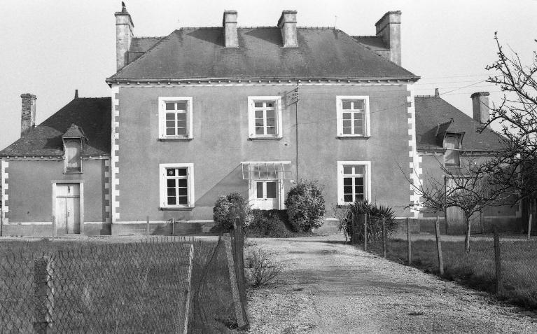 Presbytère (La Dominelais)
