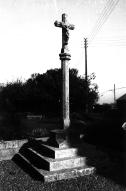 Croix de chemin, Kerbalanec (Tréflaouénan)