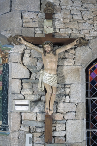 Croix : Christ en croix