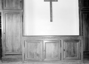 Armoire de sacristie (chasublier), église paroissiale Saint-Yves (Plouray)