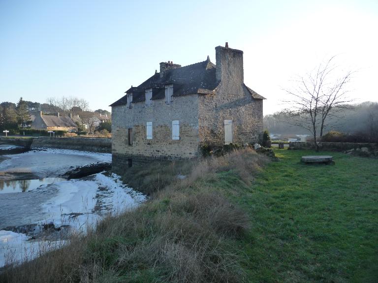 Moulin de Kervilio, actuellement atelier d'ébénisterie (Le Bono)