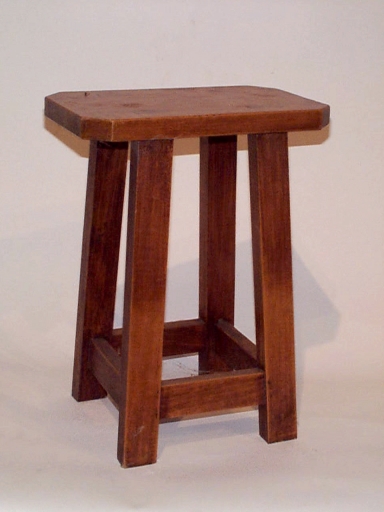 Ensemble 1 de 4 tabourets d'église