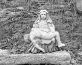 Groupe sculpté : Vierge de Pitié
