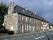 Alignement de quatre logis, 17, 19, 21 rue Ernest Renan, Pont-Couennec (Perros-Guirec)