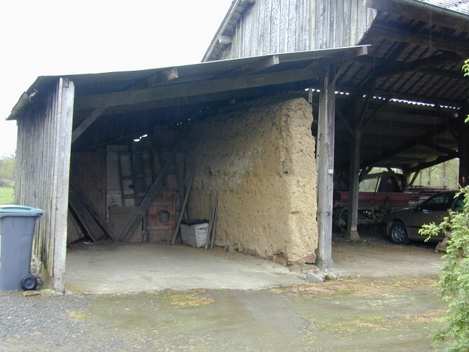 3ème ferme, les Cours Guillot (Feins)