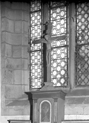 Croix d'autel : Christ en croix, chapelle Notre-Dame-de-la-Consolation (Gourin)