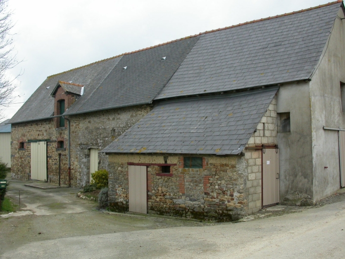 Alignement de maisons, la Cuissardière (Chancé fusionnée en Piré-Chancé en 2019)