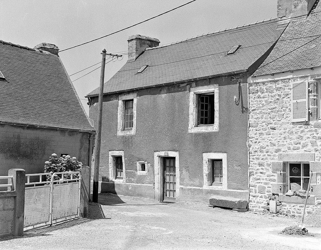 Maison, 12 Le Rheun Pempoul (Saint-Pol-de-Léon)