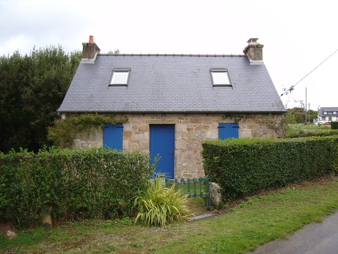 Maison, rue de l'Amiral de Cuverville, Saint-Maudez (Penvénan)