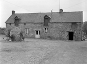 Les maisons et fermes sur la commune de Marpiré