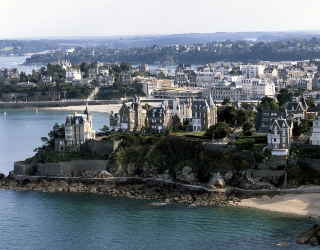 Présentation du patrimoine balnéaire de Dinard