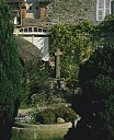 Croix de chemin, 1 rond point du Centre (Le Vivier-sur-Mer)