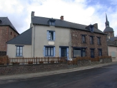 Maison à boutique, 6 rue de la Trinité (Iffendic)