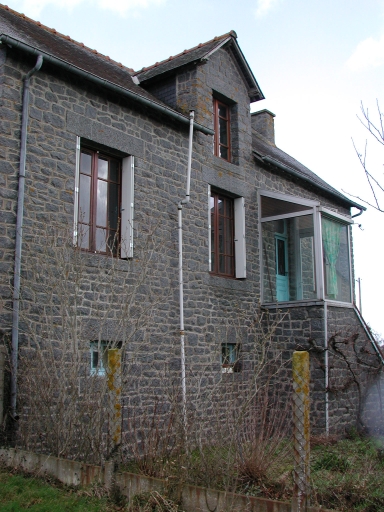 Maison, Bellevue (Saint-Pierre-de-Plesguen fusionnée en Mesnil-Roc'h en 2019)