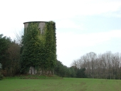 Moulin à vent, près de la Grande Rivière (Guipry fusionnée en Guipry-Messac en 2016)