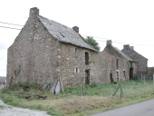 Alignement de maisons 4, la Couplais (Sainte-Marie)