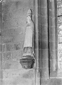 Statue (petite nature, d'applique) (1), chapelle Sainte-Barbe (Le Faouët)
