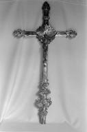 Croix de procession, église paroissiale Notre-Dame-de-la-Fosse (Guémené-sur-Scorff)