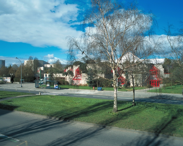 Centre culturel, dit le Triangle, boulevard de Yougoslavie (Rennes)