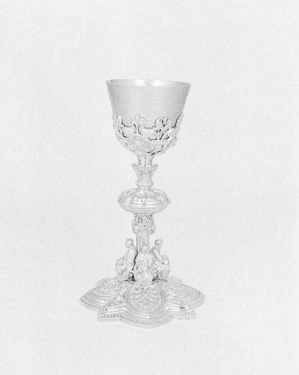 Calice, église paroissiale Saint-Servais (Saint-Servant-sur-Oust)