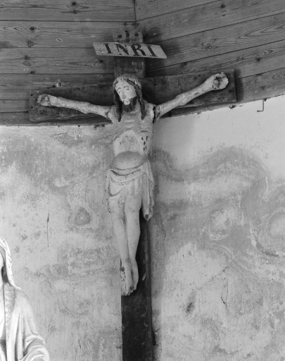 Croix : Christ en croix, l'Abbaye (La Ferrière fusionnée en Plémet en 2016)