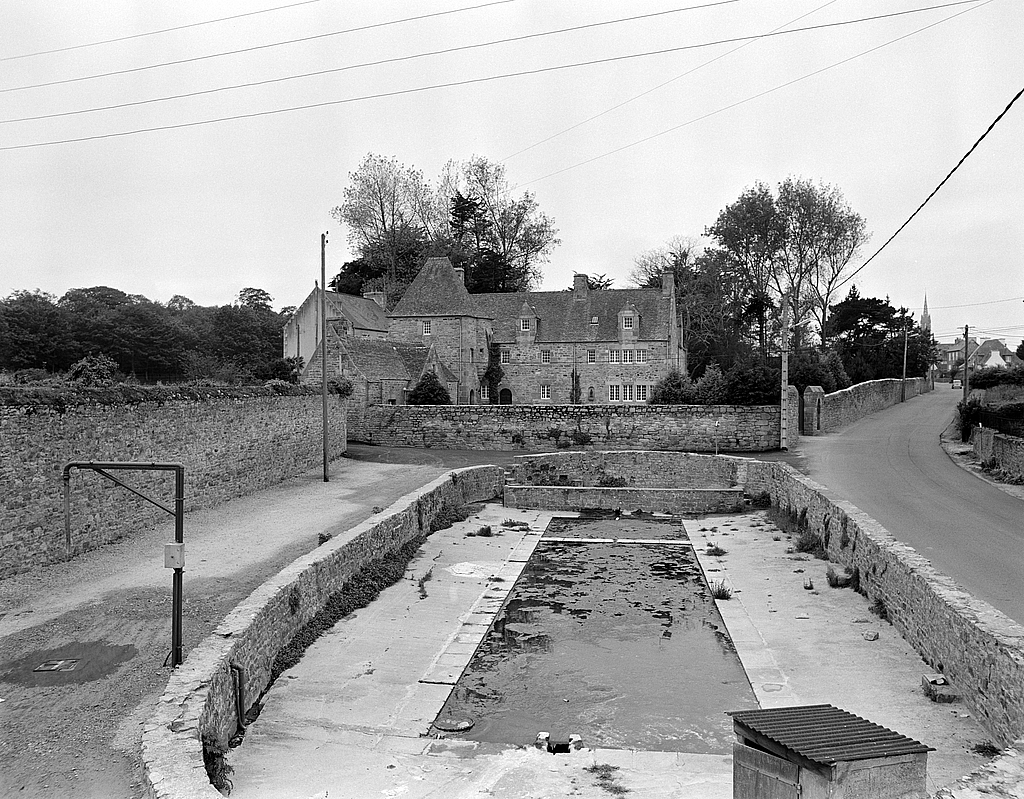 Manoir, Gourveau (Saint-Pol-de-Léon)