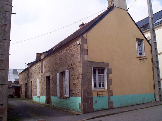 Ensemble de deux maisons, rue Saint-Ivy (Guénin)