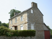 Maison du prieuré, 21 rue d'Orgères (Aubigné)