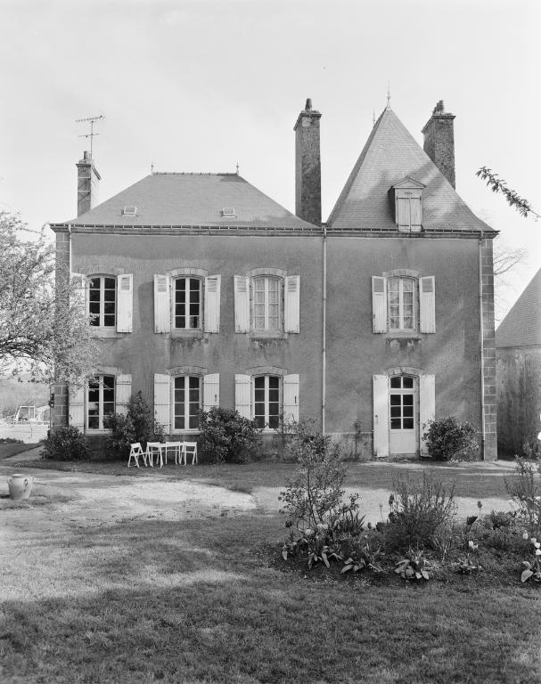 Manoir, Pembulzo (Surzur)