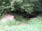 Puits et lavoir, la Fontaine Dorée (Paimpont)