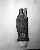Statue (d'applique, petite nature) : sainte Barbe, chapelle Notre-Dame (Plouénan)