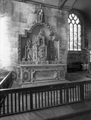 Autel, retable, tabernacle (autel secondaire, retable cadre, tabernacle à ailes), dit de la pitié du père, église Paroissiale Saint Hernin (Locarn)