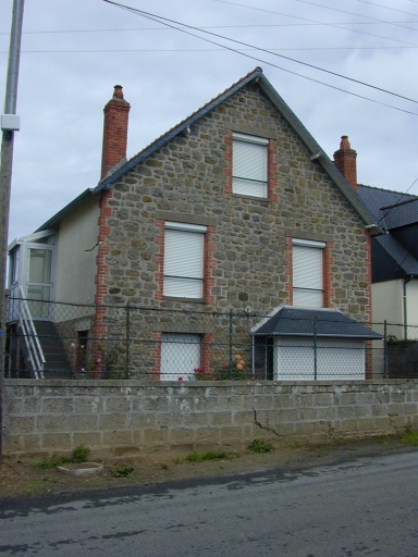 Maison, 19 rue des Préaux (Saint-Briac-sur-Mer)