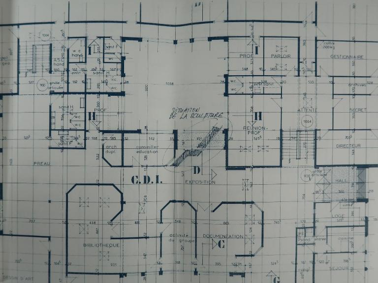 La décoration au titre du 1% artistique du Lycée professionnel Alphonse Pellé (Dol-de-Bretagne)