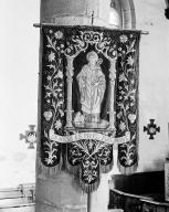 Bannière : saint Nicolas, saint Sébastien, église paroissiale Notre-Dame-de-Croas-Batz (Roscoff)