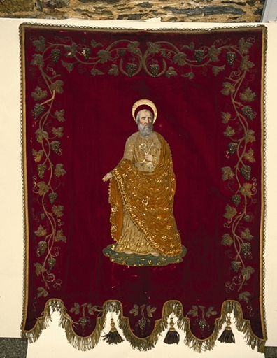 Bannière de procession 1 : saint Pierre ; Immaculée Conception (Maure-de-Bretagne fusionnée en Val d'Anast en 2017)