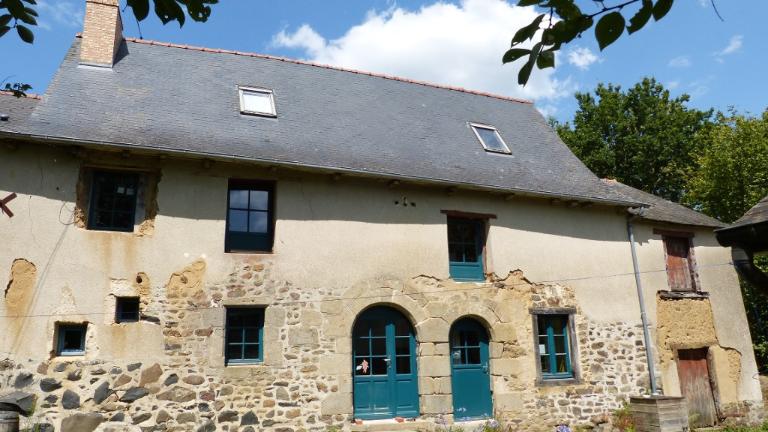 Écart, Bazouges-sous-Hédé, Montdidier (Bazouges-sous-Hédé fusionnée avec Hédé pour former la commune de Hédé-Bazouges en 2009)