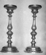 Chandelier (2, paire), église paroissiale Saint-Léonard (Fougères)