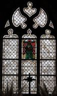Ensemble des 4 verrières à personnages des baies 0 à 2 et 4, chapelle Sainte-Suzanne (Sérent)
