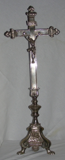 Croix d'autel 1