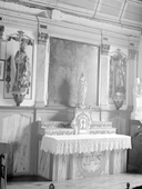 Autels (2), retables (2), tabernacles (2), gradins d'autel (4), (autel secondaire, en pendant, autel tombeau, retable architecturé) : du Rosaire, de saint Eloi, église paroissiale Sainte-Brigitte (Sainte-Brigitte)