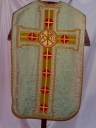 Ornement vert 1 : chasuble, bourse de corporal, étole, voile de calice