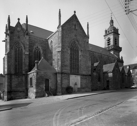 Eglise paroissiale Saint Julien (Châteauneuf-du-Faou)